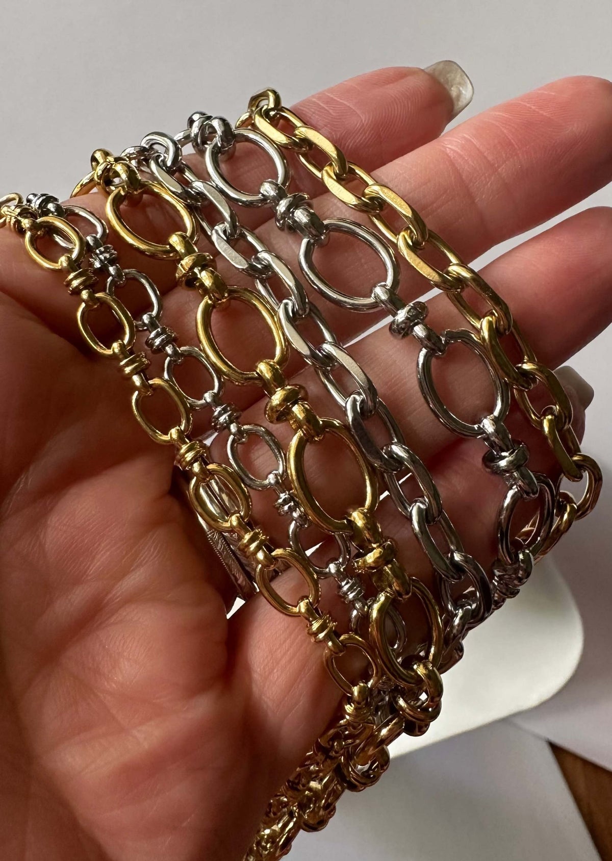 Tri Oval Mini Link Necklace 18K Gold Non Tarnish Water Resistant